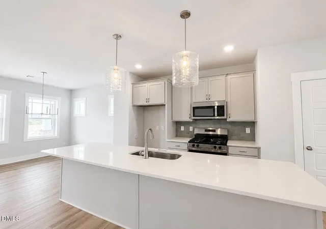 Photo 4 of Sale Pending at 2889 Mar Bonita St, Knightdale, NC 27545 | MLS# 10150418 | Listing updated on 2026-07-18
