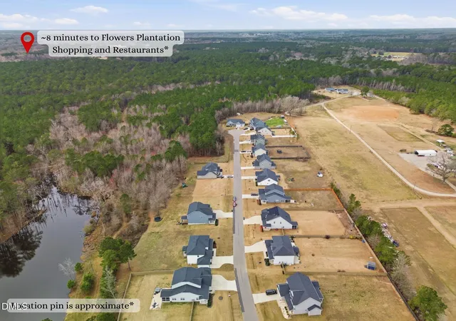 Photo 3 of Single family home for sale at 151 Centerline Dr, Selma, NC 27576 | MLS# 10150836 | Listing updated on 2026-09-17
