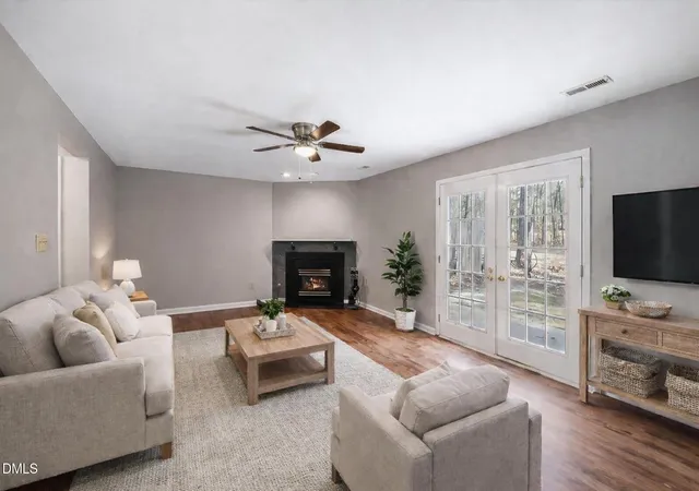 Photo 4 of Townhouse for sale at 549 Darby Glen Ln, Durham, NC 27713 | MLS# 10151291 | Listing updated on 2026-09-14