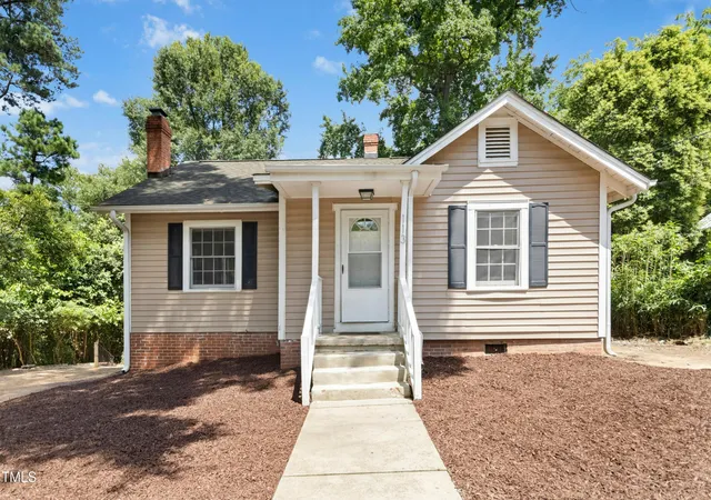 1st image of 113 Herbert St, Durham, NC 27703 | MLS# 10150226