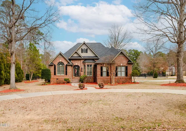Photo 3 of Single family home for sale at 2801 Stonewalk Ct, Zebulon, NC 27597 | MLS# 10150227 | Listing updated on 2026-09-02