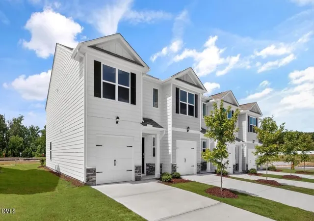 Photo 2 of Sale Pending at 536 Strm Walk Xing, Wendell, NC 27591 | MLS# 10150256 | Listing updated on 2026-10-05