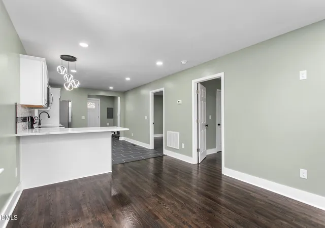 Homes for sale in Burlington, NC | 1615 Preston St, Burlington, NC 27217 | MLS# 10150489