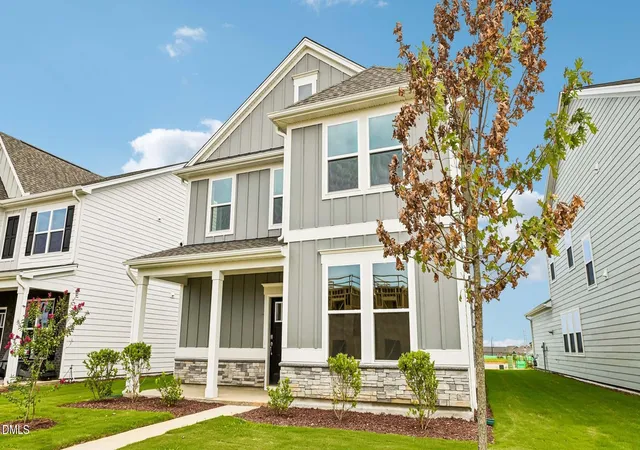 Photo 3 of Single family home for sale at 733 James J Freeland Memorial Dr, Hillsborough, NC 27278 | MLS# 10150411 | Listing updated on 2026-10-04