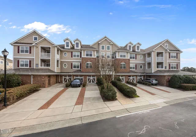 1st image of 10511 Rosegate Ct #004, Raleigh, NC 27617 | MLS# 10150737