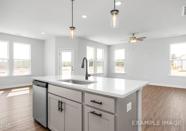 Photo 4 of Single Family Residence at 76 Charred Oak Ct, Lillington, NC 27546 | MLS# 10151102 | | Sold on 2026-08-26