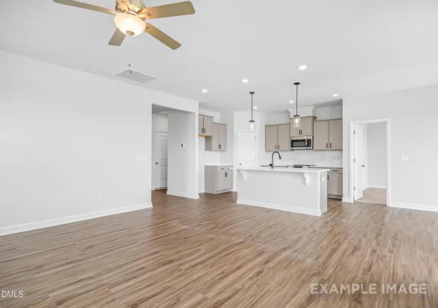 Photo 5 of Single Family Residence at 76 Charred Oak Ct, Lillington, NC 27546 | MLS# 10151102 | | Sold on 2026-08-26