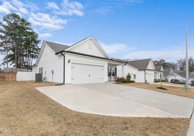 Homes for sale in Sanford, NC | 436 Troy Dr, Sanford, NC 27332 | MLS# 10150873