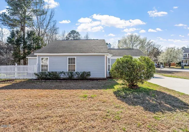 Photo 3 of Single family home for sale at 5212 Marthonna Way, Raleigh, NC 27616 | MLS# 10159094 | Listing updated on 2026-09-14