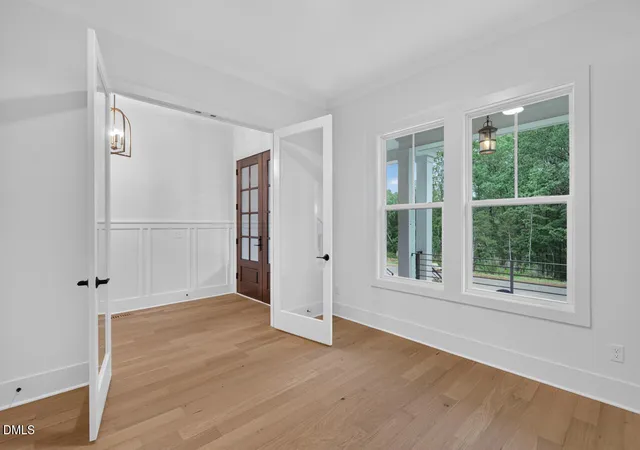Photo 4 of Single family home for sale at 83 Black Bear Ct, Chapel Hill, NC 27516 | MLS# 10151196 | Listing updated on 2026-09-12