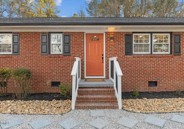 5th image of 4627 Stafford Dr, Durham, NC 27705 | MLS# 10151344