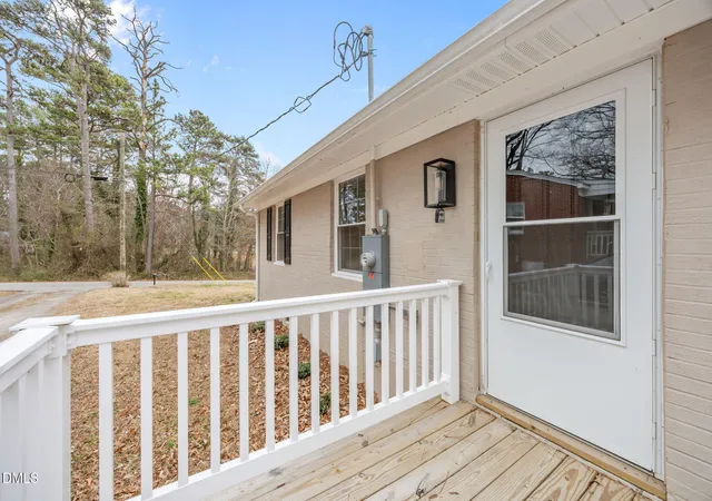 Photo 3 of Single Family Residence at 118 Cherry St, Henderson, NC 27536 | MLS# 10151250 |  | Sold on 2026-05-29