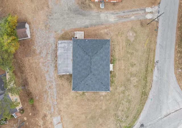 Photo 5 of Single Family Residence at 118 Cherry St, Henderson, NC 27536 | MLS# 10151250 |  | Sold on 2026-05-29