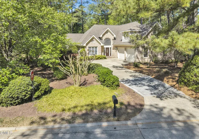5th image of 82101 Ehringhaus, Chapel Hill, NC 27517 | MLS# 10160005