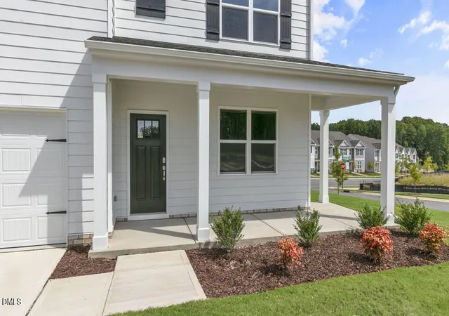 3rd image of 157 Reagan Crest Dr, Clayton, NC 27520 | MLS# 10151383