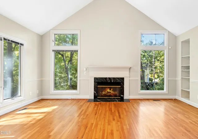 Photo 4 of Sale Pending at 3 Peaceful Pl, Chapel Hill, NC 27517 | MLS# 10162207 | Listing updated on 2026-08-03