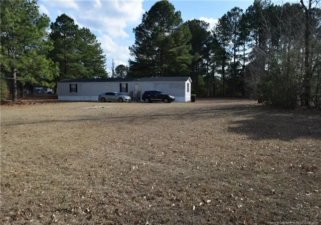 2nd image of 1524 Seabrook School Rd, Fayetteville, NC 28312 | MLS# 758563