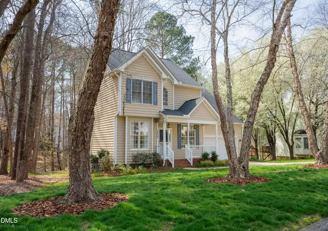 Photo 2 of Single Family Residence at 1305 Olde Walker Ml Rd, Apex, NC 27502 | MLS# 10152377 |  | Sold on 2026-05-27
