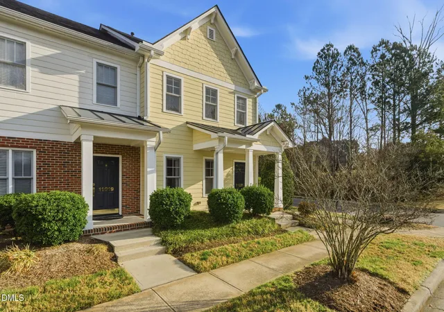 Photo 5 of Townhouse at 11021 David Stone Dr, Chapel Hill, NC 27517 | MLS# 10152409 | | Sold on 2026-06-03