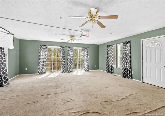 3rd image of 554 Glen Canyon Dr, Fayetteville, NC 28303 | MLS# 758451