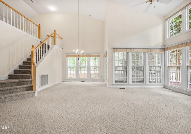Photo 3 of Townhouse at 17 Renwick Ct, Raleigh, NC 27615 | MLS# 10154297 |  | Sold on 2026-09-16