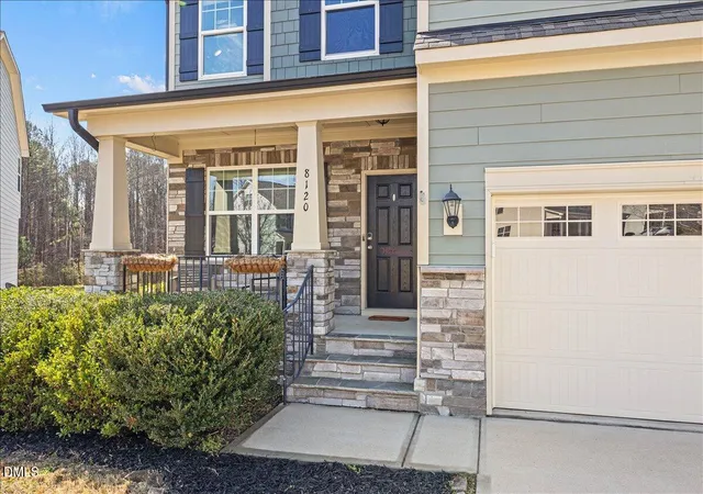 3rd image of 8120 Purple Aster Dr, Willow Spring, NC 27592 | MLS# 10151653