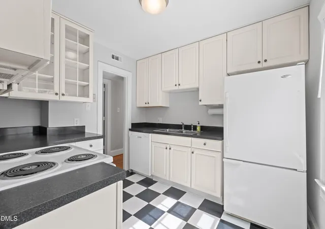 Photo 4 of Sale Pending at 2728 Anderson Dr, Raleigh, NC 27608 | MLS# 10154367 | Listing updated on 2026-07-18