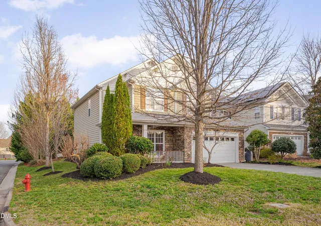 Photo 2 of Single Family Residence at 2103 Woodsdale Dr, Durham, NC 27703 | MLS# 10152260 | | Sold on 2026-05-19