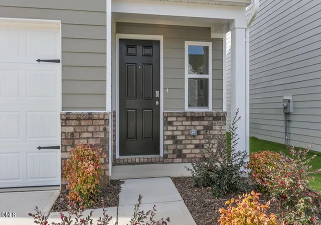 Photo 3 of Single family home for sale at 107 Vignette Dr, Wilsons Mills, NC 27577 | MLS# 10151716 | Listing updated on 2026-08-03