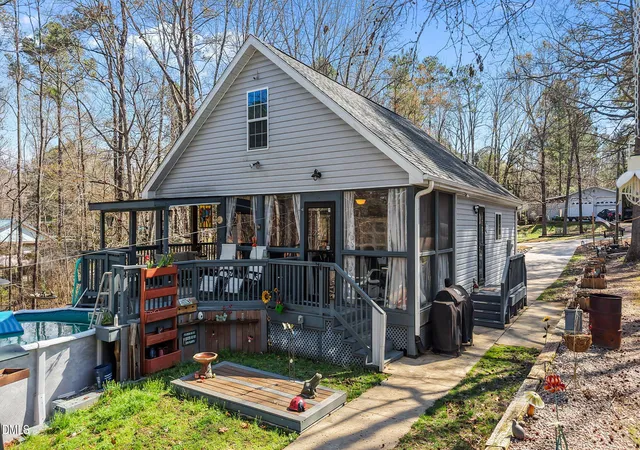 Photo 4 of Single Family Residence at 114 Big Horn Dr, Louisburg, NC 27549 | MLS# 10153897 | | Sold on 2026-05-20