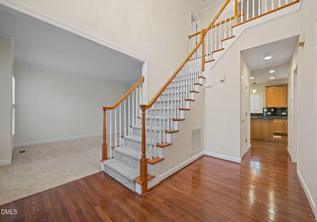 Photo 3 of Single family home for sale at 7 Bobcat Ct, Durham, NC 27713 | MLS# 10152634 | Listing updated on 2026-07-18