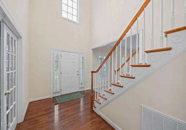 Photo 4 of Single family home for sale at 7 Bobcat Ct, Durham, NC 27713 | MLS# 10152634 | Listing updated on 2026-07-18