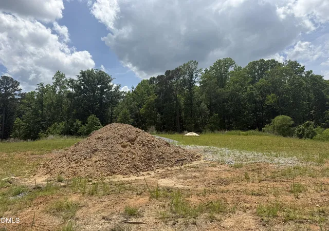 2nd image of 180 Kipling Creek Dr, Fuquay Varina, NC 27526 | MLS# 10169513