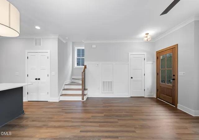 Photo 4 of Single family home for sale at 313 W Murray Ave, Durham, NC 27704 | MLS# 10151868 | Listing updated on 2026-07-18