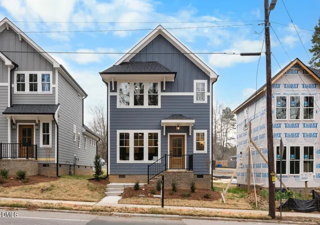 Photo 1 of Single family home for sale at 317 W Murray Ave, Durham, NC 27704 | MLS# 10151874 | Listing updated on 2026-07-18