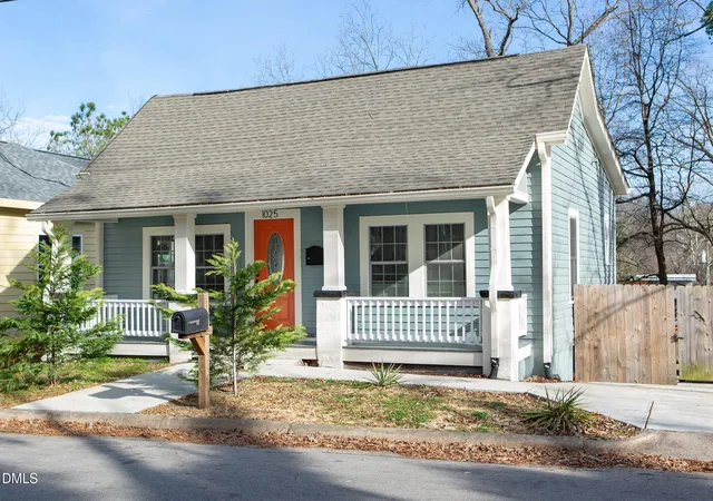 Photo 3 of Single family home for sale at 1025 Cornell St, Durham, NC 27707 | MLS# 10152484 | Listing updated on 2026-08-23
