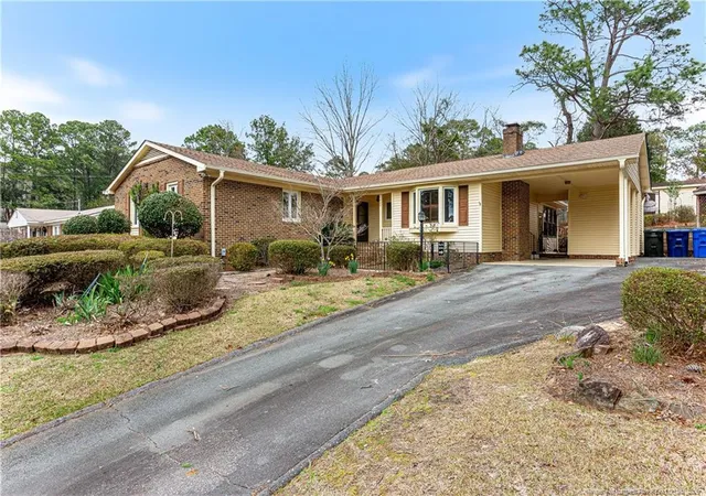 Photo 1 of Single family home for sale at 1429 Paisley Ave, Fayetteville, NC 28304 | MLS# 758748 | Listing updated on 2026-08-23