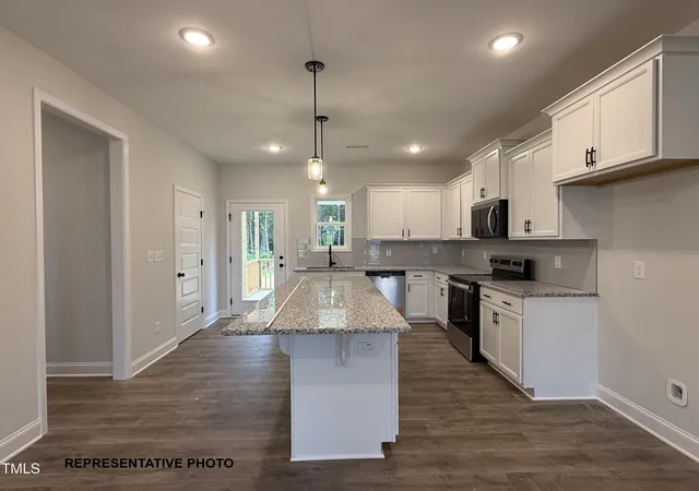2nd image of 113 Beebalm Run, Dunn, NC 28334 | MLS# 10185403