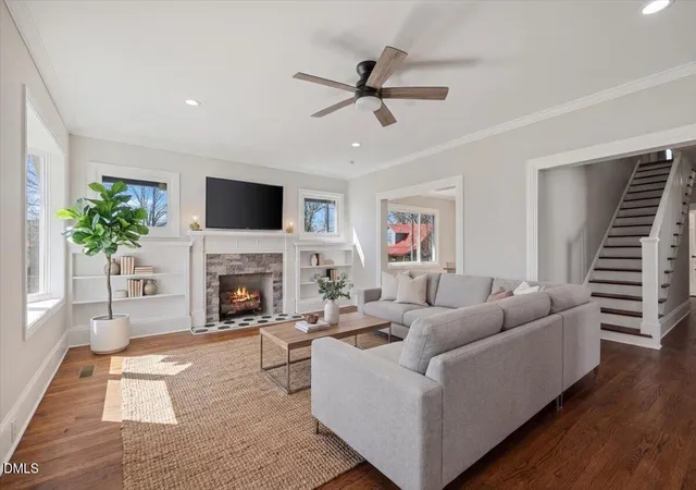Photo 3 of Sale Pending at 221 Charlotte Ave, Sanford, NC 27330 | MLS# 10152182 | Listing updated on 2026-07-25