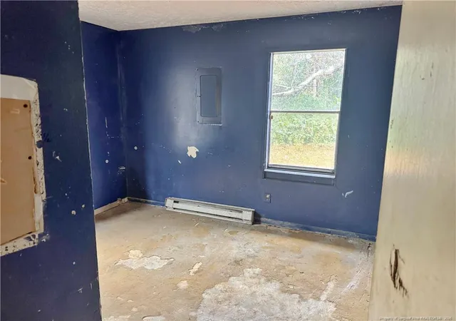 Photo 5 of Single Family Residence at 304 Tuskeegee Dr, Laurinburg, NC 28352 | MLS# 758762 |  | Sold on 2026-05-29