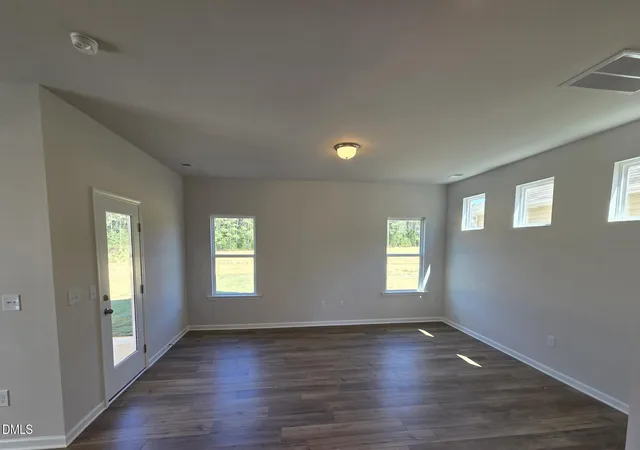 3rd image of 128 Oyster Tabby Dr, Lillington, NC 27546 | MLS# 10152181