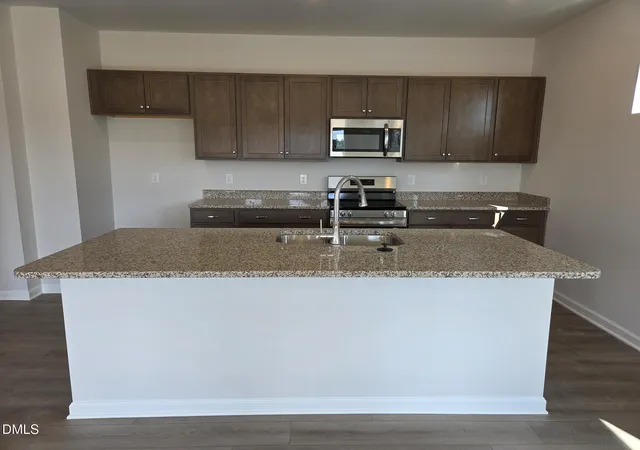Photo 4 of Single family home for sale at 135 Oyster Tabby Dr, Lillington, NC 27546 | MLS# 10152318 | Listing updated on 2026-10-05