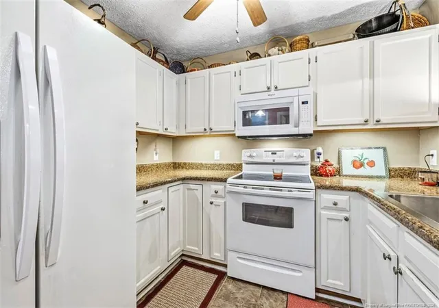 5th image of 3400 Lainey Ln, Fayetteville, NC 28314