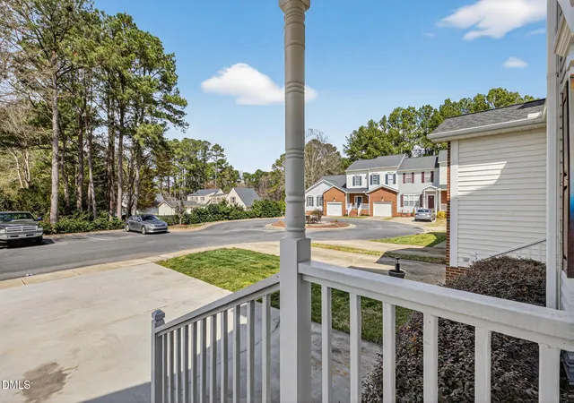 3rd image of 116 Grand Springs Ct, Garner, NC 27529