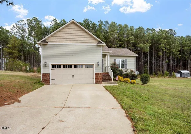 2nd image of 165 Turlington Rd, Dunn, NC 28334 | MLS# 10153590