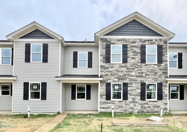 Homes for sale in Oxford, NC | 1204 Brookrun Dr, Oxford, NC 27565 | MLS# 10154824