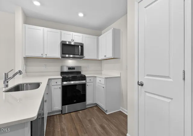 Photo 4 of Townhouse at 102 Clementine St, Angier, NC 27501 | MLS# 10152670 | | Sold on 2026-05-28