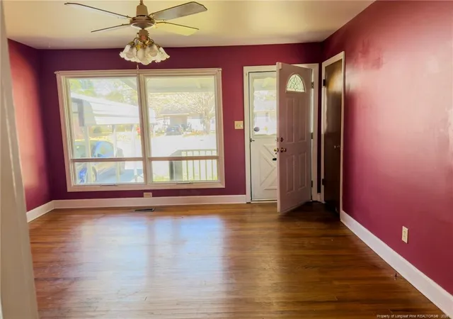 Photo 3 of Single Family Residence at 1108 E 10th Street, Lumberton, NC 28358 | MLS# 758862 | | Sold on 2026-06-01