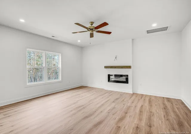 Photo 2 of Single family home for sale at 189 Travelers Way, Lillington, NC 27546 | MLS# 758866 | Listing updated on 2026-07-18