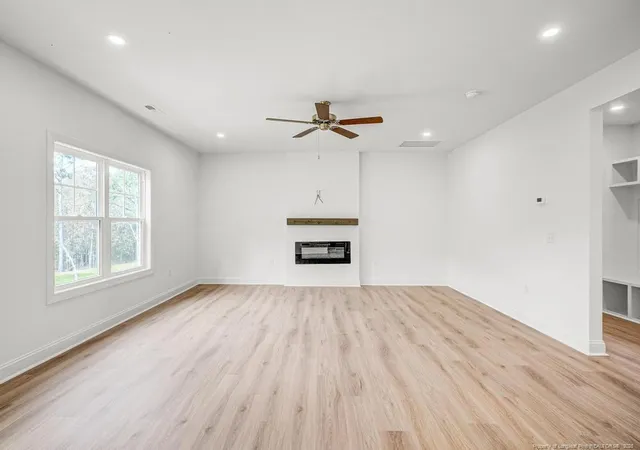 Photo 3 of Single family home for sale at 189 Travelers Way, Lillington, NC 27546 | MLS# 758866 | Listing updated on 2026-07-18